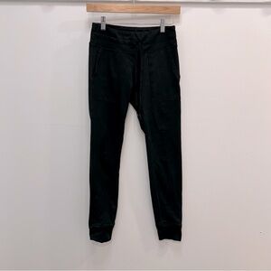 Aerie medium black joggers